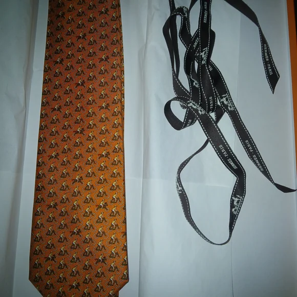 Hermes Orange Tie with Black Laces - Picture 1 of 4